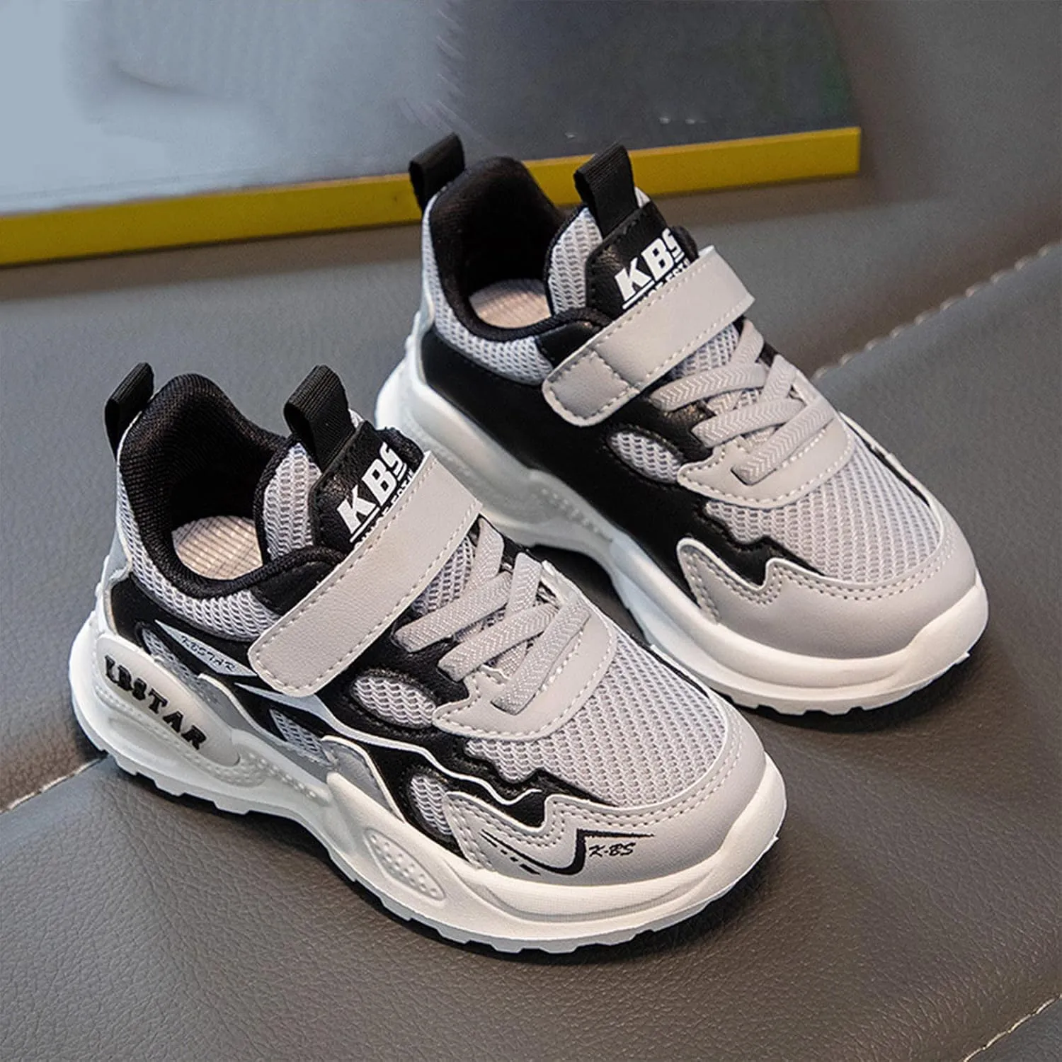 Boys Girls Kids Knitted Mesh Sneakers Breathable Lightweight Running Sports Shoes Fashion Athletic Casual Shoes
