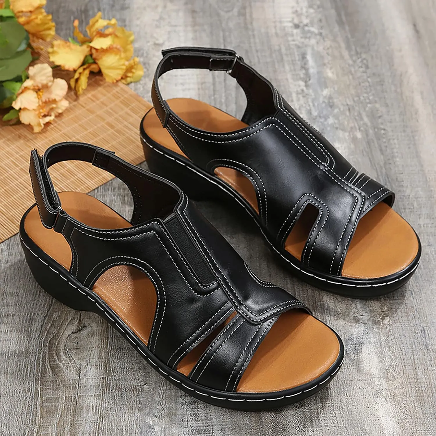 Gibobby Womens Sandals,Gladiator Sandals Summer Flat Thong Cross Strappy Sandals Trendy Roman Shoes