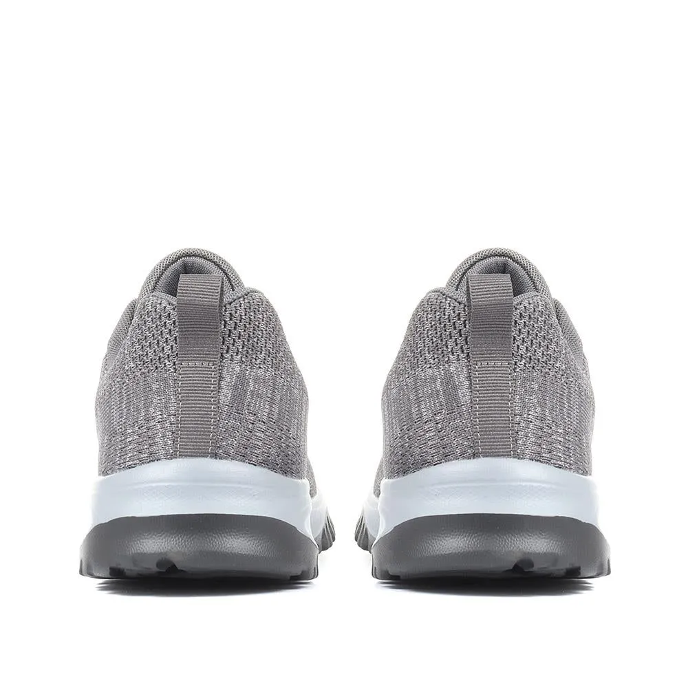 Lightweight Lace-Up Trainers - BRK35009 / 321 348
