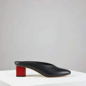Mildred Mules in Nero Rosso
