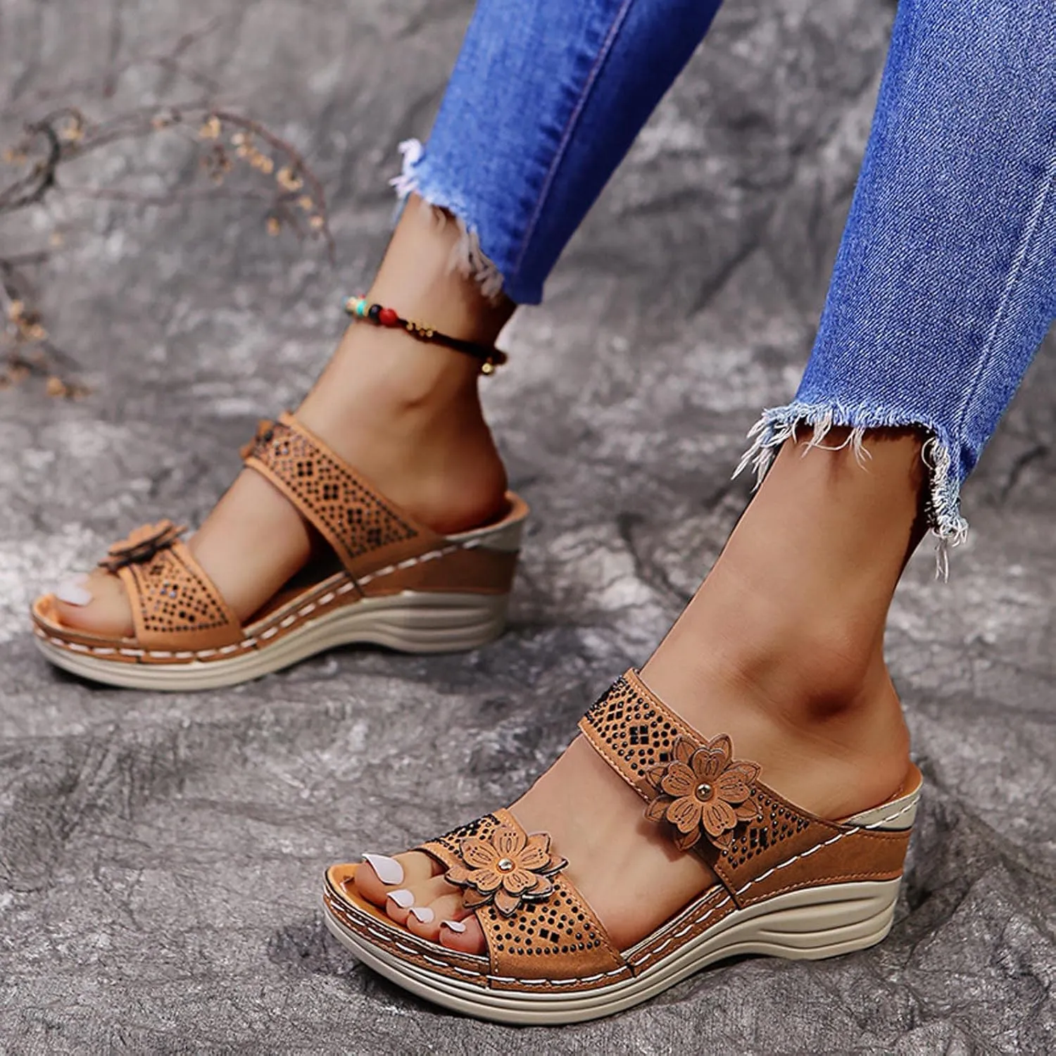 oiangi Rhinestone Sandals for Women Wedge Heel Casual Summer Fish Mouth Open Toe Flower Slip-on Slippers Comfortable Outdoor Ladies Platform Shoes