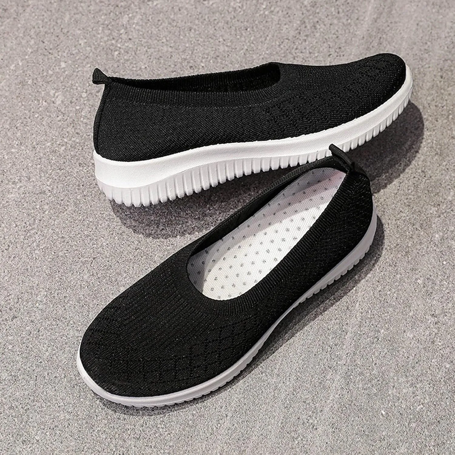 Women's Sneakers Lightweight Slip On Walking Shoes Runing Breathable Sneakers Solid Color Athletic Running Shoes