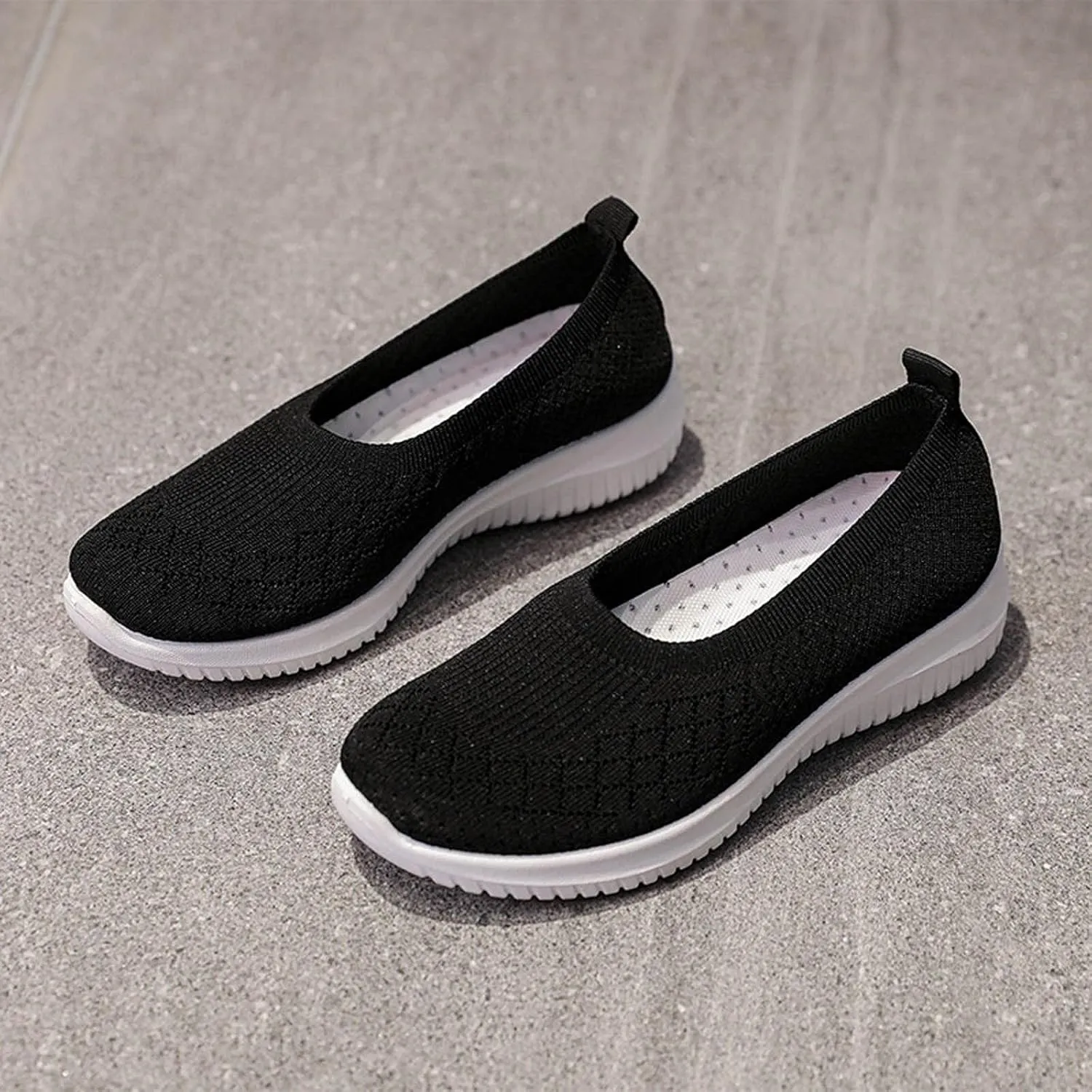 Women's Sneakers Lightweight Slip On Walking Shoes Runing Breathable Sneakers Solid Color Athletic Running Shoes